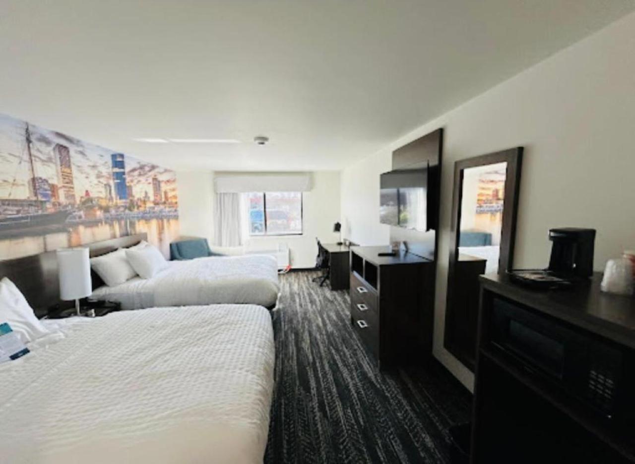 Clarion Pointe Hotell Milwaukee Eksteriør bilde